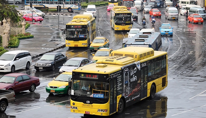 Xe bus Thái Lan