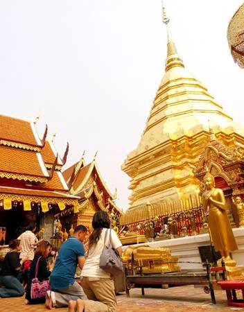 Bảo tháp tại Doi Suthep Bảo tháp tại Doi Suthep