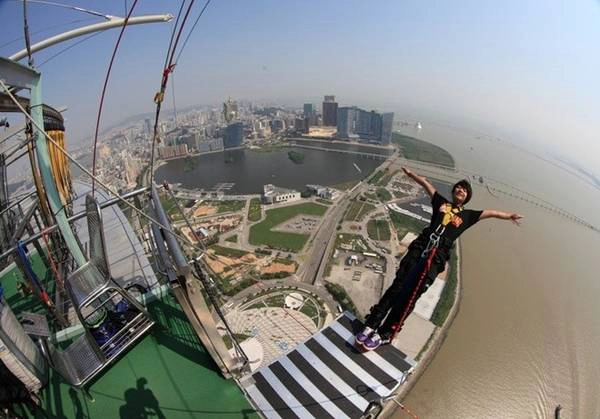 Du lịch Macao nhảy bungee