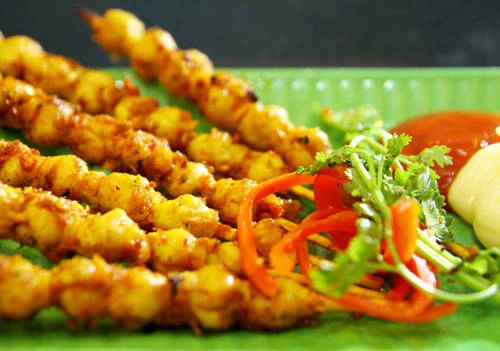 Du lịch Phan Thiết và đừng quên thưởng thức món răng mực nướng lạ miệng.