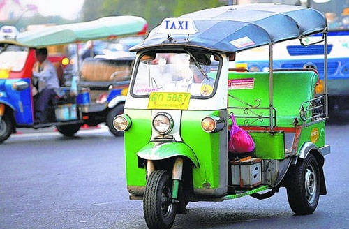 Trải nghiệm du lịch Thái Lan trên xe tuk tuk