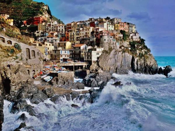 Một góc làng Riomaggiore - Ảnh: wordoress