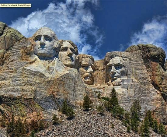 Kiệt tác điêu khắc trên núi Rushmore (Ảnh: Lanis Rossi)