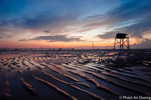 Biển Tân Thành buổi hừng đông. Ảnh: Pham An Duong/vnphoto.net