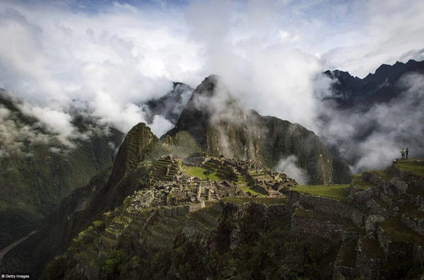 Khu di tích lịch sử Machu Picchu, Peru: Thành phố Inca trong khu di tích lịch sử này là kiệt tác nghệ thuật, kiến trúc và kỹ thuật của nền văn minh cổ xưa. Khu di tích lịch sử Machu Picchu, Peru: Thành phố Inca trong khu di tích lịch sử này là kiệt tác nghệ thuật, kiến trúc và kỹ thuật của nền văn minh cổ xưa.