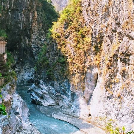 Hẻm núi đá cẩm thạch Taroko Gorge độc đáo. Ảnh: Minh Trần Hẻm núi đá cẩm thạch Taroko Gorge độc đáo. Ảnh: Minh Trần