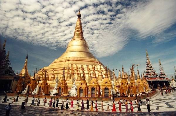 Kiến trúc ấn tượng của chùa Shwedagon. Ảnh: champion-tour.com Kiến trúc ấn tượng của chùa Shwedagon. Ảnh: champion-tour.com