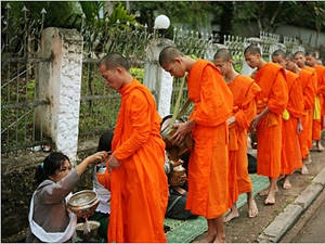 Du lịch Lào - Luang Prabang - iVIVU.com