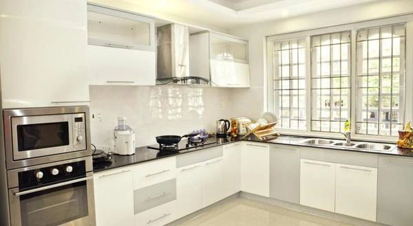 Khu vực phòng bếp rộng rãi. Khu vực phòng bếp rộng rãi.