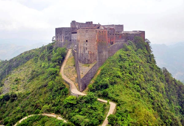 haiti-diem-den-voi-nhung-trai-nghiem-tuyet-voi-ivivu-4