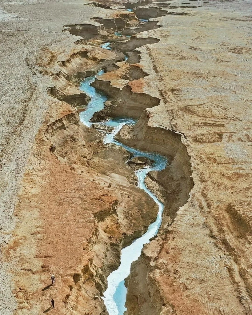 Đứt gãy Biển Chết. Ảnh: @chenkalifalevi