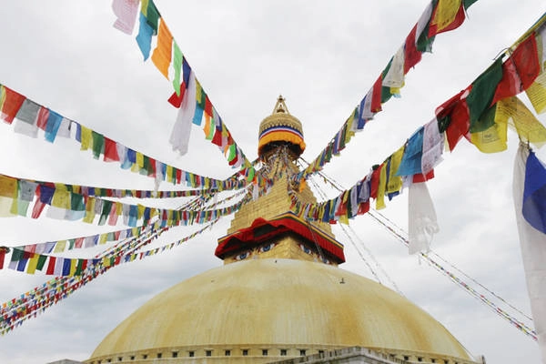 hanh-trinh-trekking-duong-nui-o-dat-nuoc-nepal-huyen-bi-ivivu-5