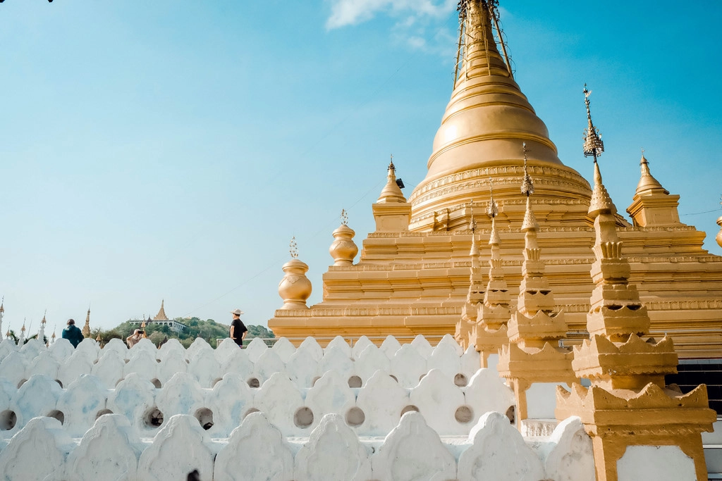 he-nay-hay-ru-hoi-ban-than-kham-pha-myanmar-ivivu-1