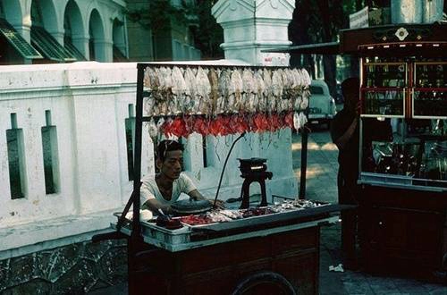 Mực khô cán mỏng.