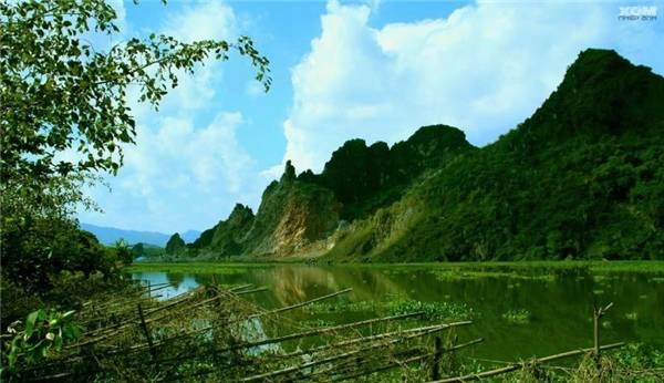 Một chuyến du lịch hoàn mỹ với chỉ 300.000 đồng, tại sao không? Một chuyến du lịch hoàn mỹ với chỉ 300.000 đồng, tại sao không?