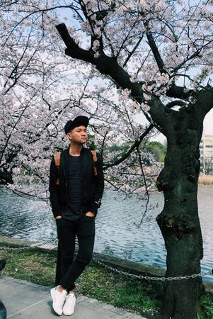 Lịch trình sơ bộ của Thiện Chí bao gồm 17 ngày ở Nhật Bản, đi dọc qua các thành phố Tokyo - Osaka - Kyoto - Nara - Gifu - Takayama với mục đích chính là "săn" bằng được những khuôn hình đẹp nhất của mùa hoa anh đào. Lịch trình sơ bộ của Thiện Chí bao gồm 17 ngày ở Nhật Bản, đi dọc qua các thành phố Tokyo - Osaka - Kyoto - Nara - Gifu - Takayama với mục đích chính là "săn" bằng được những khuôn hình đẹp nhất của mùa hoa anh đào.