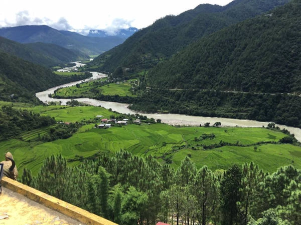 Những thửa ruộng bậc thang khiến Thu Hoài gợi nhớ cảnh đẹp ở vùng Tây Bắc Việt Nam.