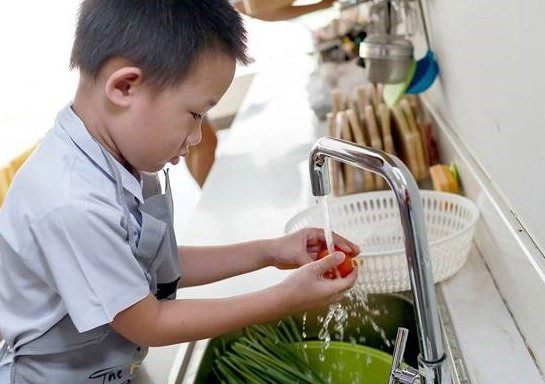 nuôi dạy trẻ tự kỷ