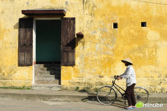 26. Hội An, Việt Nam  Phố cổ Hội An là một điểm đến lý tưởng cho những du khách muốn sống chậm trong một không gian cổ kính, lãng mạn và thưởng thức những món ăn tuyệt vời.