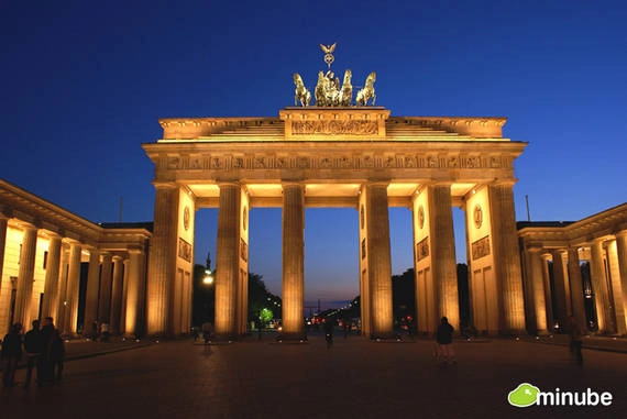 29. Berlin, Đức  Berlin là một trong những thành phố thú vị nhất ở châu Âu bởi cuộc sống về đêm nhộn nhịp và các quán bar sôi động.