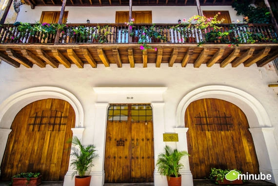 36. Cartagena, Colombia  Cartagena là một thành phố nằm trên bờ biển Caribe của Colombia, một nơi nổi tiếng trong lịch sử với những nhà thám hiểm tài bà và những tên cướp biển.