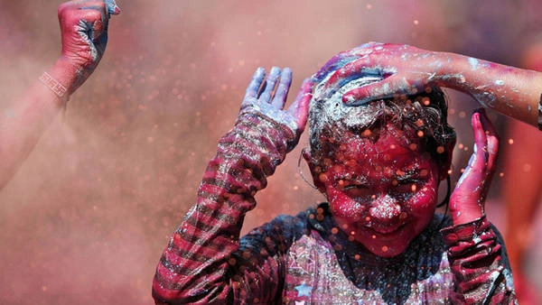 Lễ hội màu sắc Holi - iVIVU.com