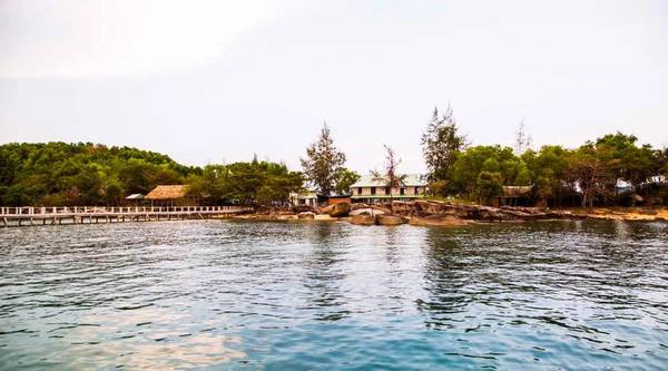 hon-dam-island-hideaway-phu-quoc-ivivu-12