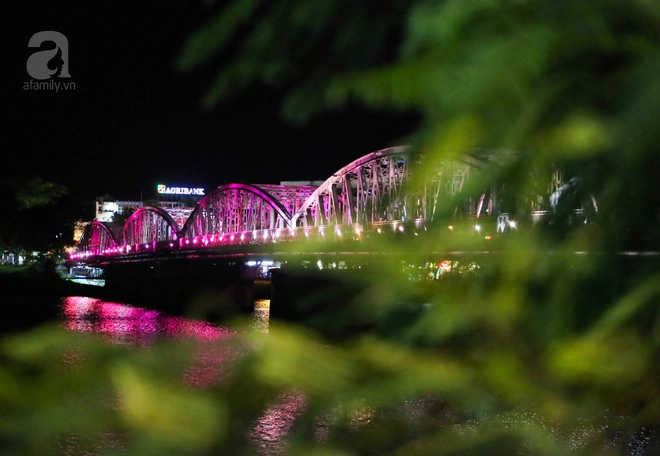 hue-buon-khong-co-gi-choi-do-la-boi-ban-chua-biet-den-nhung-diem-thu-vi-nay-thoi-ivivu-14