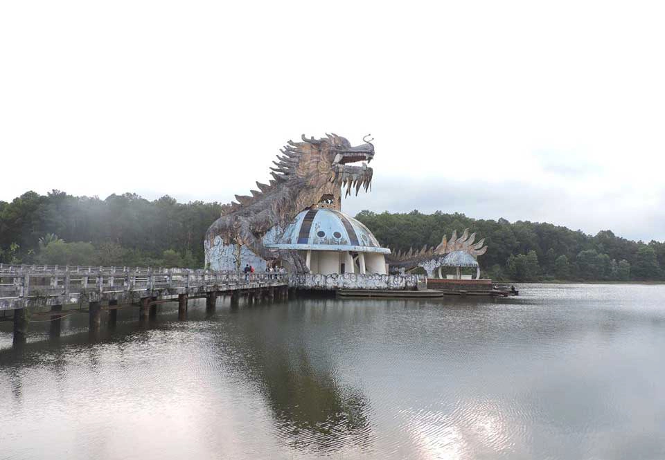 Hồ Thủy Tiên