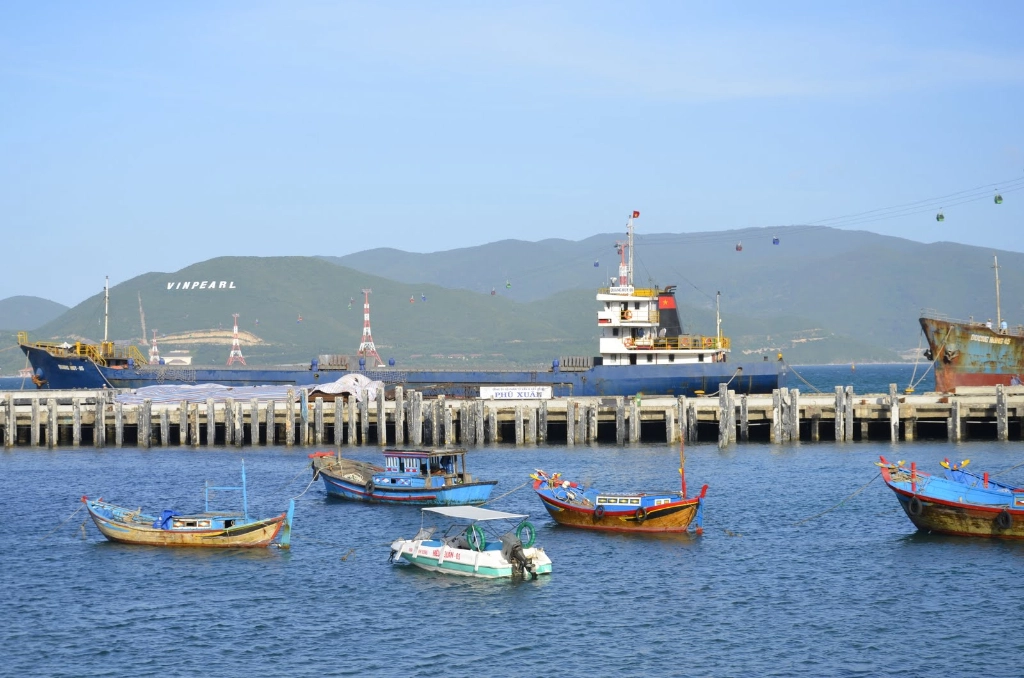 Cảng Cầu Đá Nha Trang