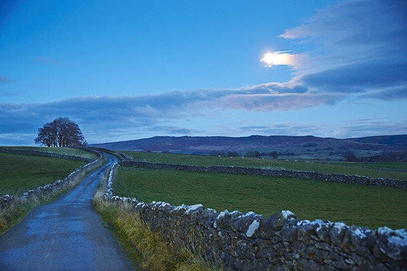 Con đường huyền bí dẫn vào Bắc Yorkshire - Ảnh: NG Con đường huyền bí dẫn vào Bắc Yorkshire - Ảnh: NG