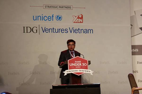 Ông Nguyễn Bảo Hoàng, Chủ tịch Công ty Truyền Thông Tương Tác, đơn vị phát hành Forbes Vietnam phát biểu. 