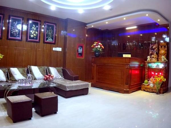 Khu vực lễ tân được bày trí gọn gàng, hiện đại. Ảnh: iVIVU.com Khu vực lễ tân được bày trí gọn gàng, hiện đại.