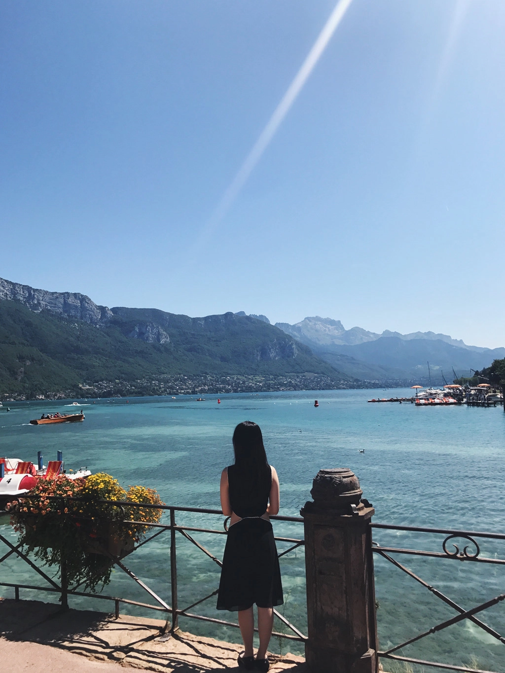 Thiên nhiên đẹp như tranh vẽ ở Annecy. Ảnh: Khanh Nguyen. Thiên nhiên đẹp như tranh vẽ ở Annecy. Ảnh: Khanh Nguyen.
