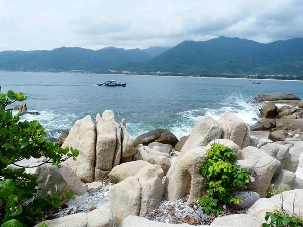 Khung cảnh như thực như mơ ở biển Bình Tiên. Ảnh: FB Biển Bình Tiên Khung cảnh như thực như mơ ở biển Bình Tiên. Ảnh: FB Biển Bình Tiên