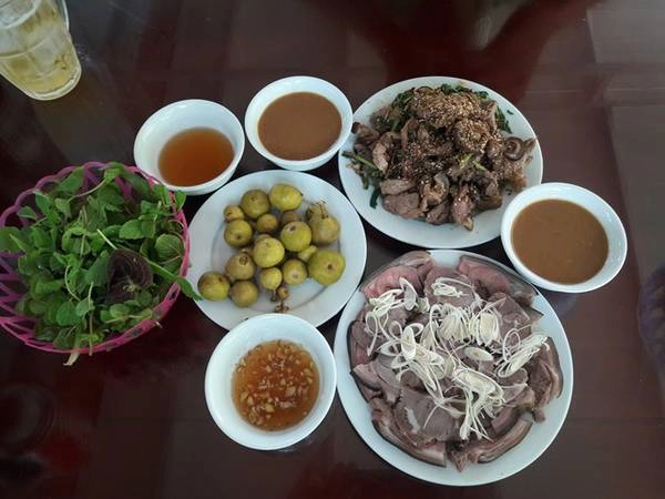 Đặc sản thịt dê Ninh Bình. Đặc sản thịt dê Ninh Bình.