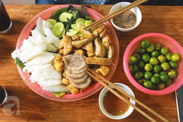 kham-pha-dia-chi-quan-an-mon-tu-cua-cac-chang-trai-u23-khi-khong-phai-thi-dau-ivivu-8