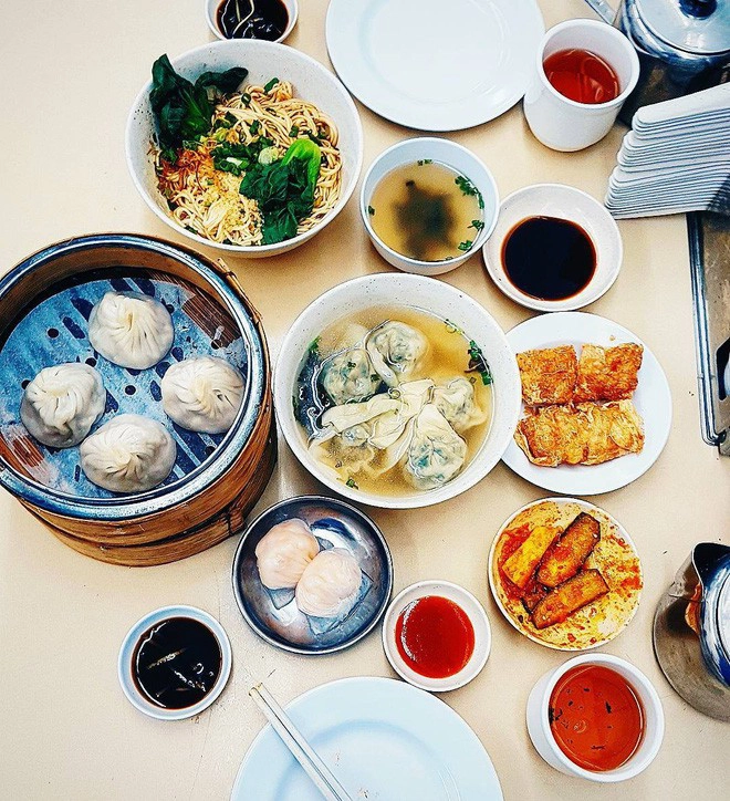kham-pha-hai-quan-dimsum-chua-bao-gio-vang-khach-den-singapore-nhat-dinh-nen-thu-ivivu-5