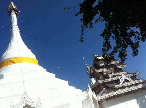 Đỉnh tháp ở chùa Wat Phra That Doi Kong Mu - Ảnh: Trùng Dương Đỉnh tháp ở chùa Wat Phra That Doi Kong Mu - Ảnh: Trùng Dương