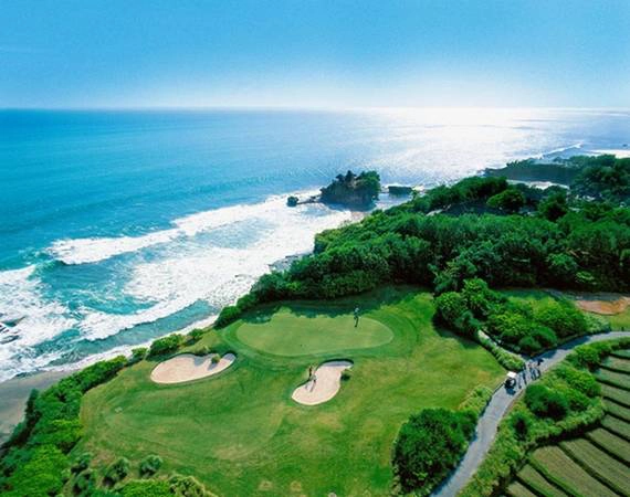 Sân golf 18 lỗ của Pan Pacific Nirwana Bali Resort