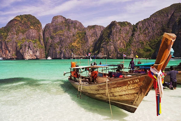 Koh Phi Phi được xem là một trong những hòn đảo của thiên đường.