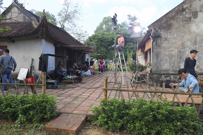 Từ ngày 15 đến 25/10, đoàn làm phim tài liệu nghệ thuật "Đại thi hào Nguyễn Du" đã về đây quay các phân cảnh. Phim nói về cuộc đời Nguyễn Du, kinh phí 15 tỷ đồng, được thực hiện theo nguồn xã hội hóa, dự kiến công chiếu vào tháng 9/2020, dịp đại lễ kỷ niệm 200 năm ngày mất của ông.