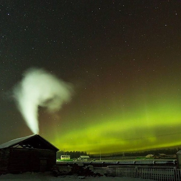 Bạn có thể tham gia vào tour du lịch 7 ngày từ Yakutsk ở phía Đông Siberia đến Oymyakon (Nga) hoặc chuyến đi tới công viên tự nhiên Lena Pillars Nature Park được UNESCO công nhận để ngắm nhìn cực quang. Vào mùa đông, nhiệt độ ở Oymyakon có thể xuống tới âm 38 độ C. Bạn có thể tham gia vào tour du lịch 7 ngày từ Yakutsk ở phía Đông Siberia đến Oymyakon (Nga) hoặc chuyến đi tới công viên tự nhiên Lena Pillars Nature Park được UNESCO công nhận để ngắm nhìn cực quang. Vào mùa đông, nhiệt độ ở Oymyakon có thể xuống tới âm 38 độ C.