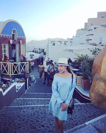 kinh-nghiem-di-santorini-sang-chanh-nhu-ngoc-trinh-ivivu-19