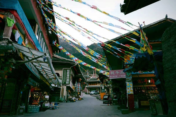 kinh-nghiem-thuc-te-di-cuu-trai-cau-mua-dong-ivivu-8