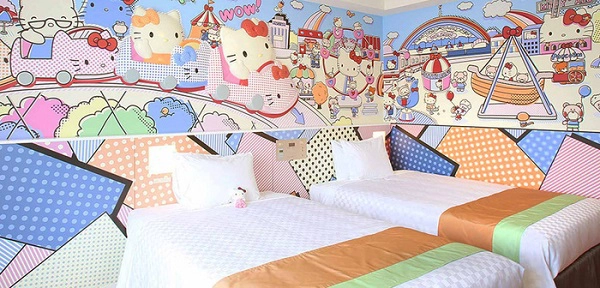 lam-cong-chua-trong-khach-san-hello-kitty-ivivu-2