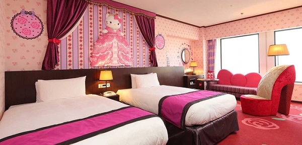 lam-cong-chua-trong-khach-san-hello-kitty-ivivu-6