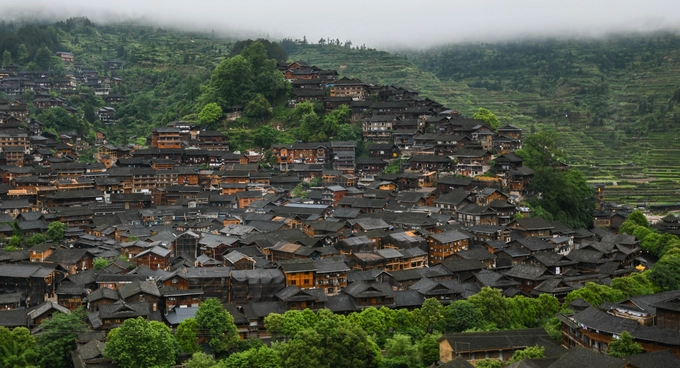 Tây Giang Miêu trại là nơi tập trung đông nhất người dân tộc Miêu (Miao) ở Trung Quốc, với khoảng 6.000 người và hình thành cách đây khoảng 1.700 năm.