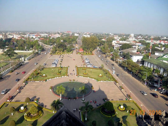 Vientiane, Lào - iVIVU.com