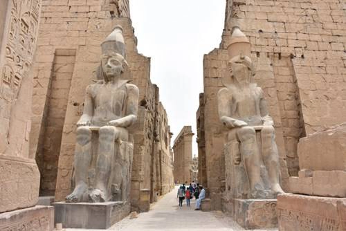 Kiến trúc Ai Cập cổ đại ở Luxor khiến nhiều người phải choáng ngợp Kiến trúc Ai Cập cổ đại ở Luxor khiến nhiều người phải choáng ngợp